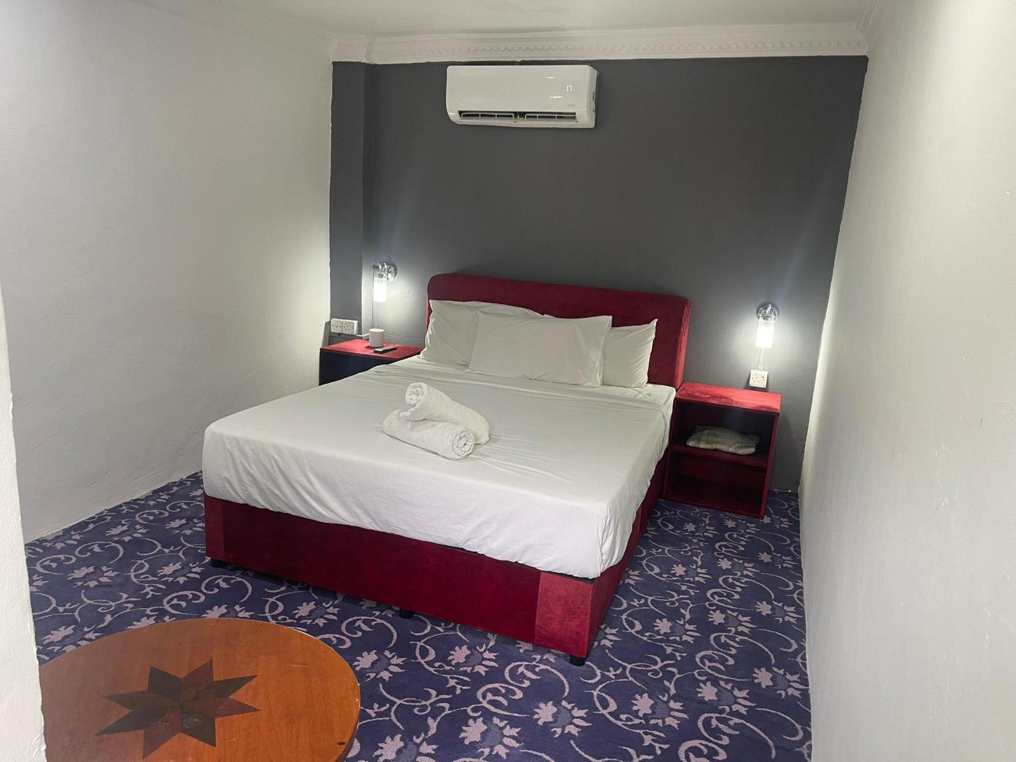 Green Town Hotel And Resort Port Dickson Exteriör bild